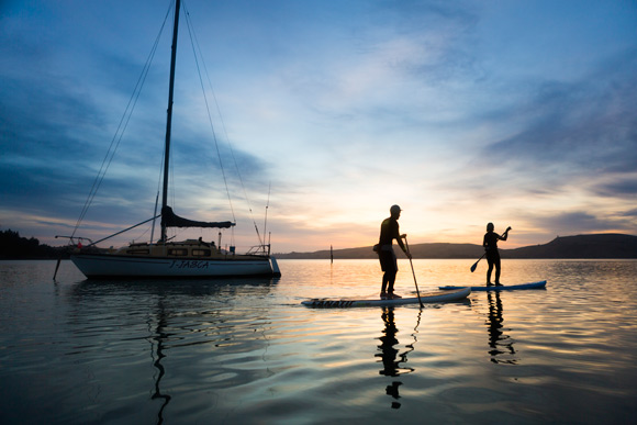 Sunrise paddle with Craig and Di