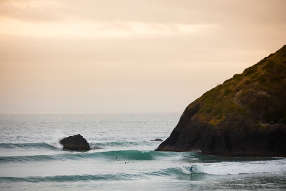 A new swell arrives