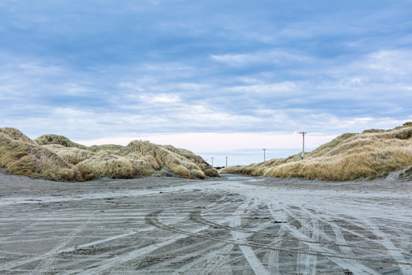 Contrasts of Oreti Beach