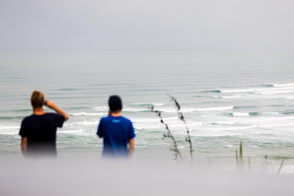 Early morning surf check
