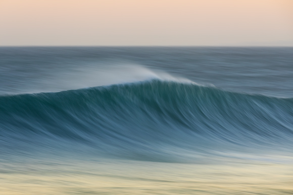 The peak feathering in pastels