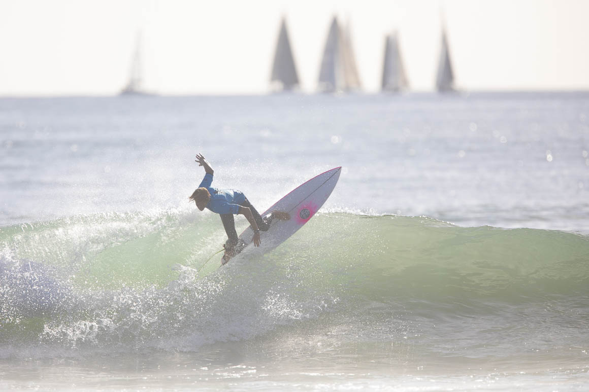 Isaac K-O sending the yachties some wake