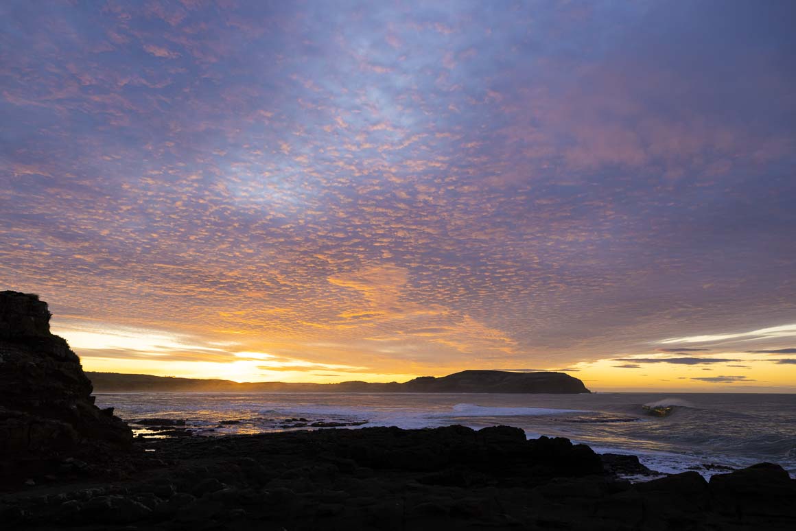 New day, abating swell