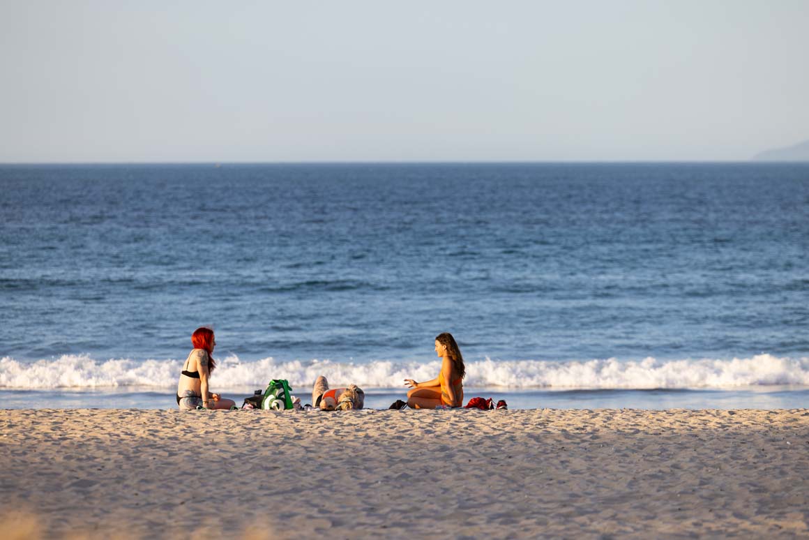 Last rays, Main Beach